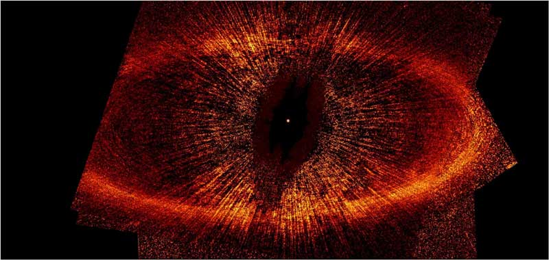 fomalhaut hubble uzay teleskobu